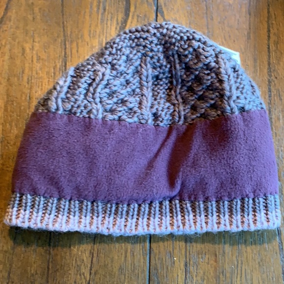 The North Face Knit Beanie - Picture 8 of 8